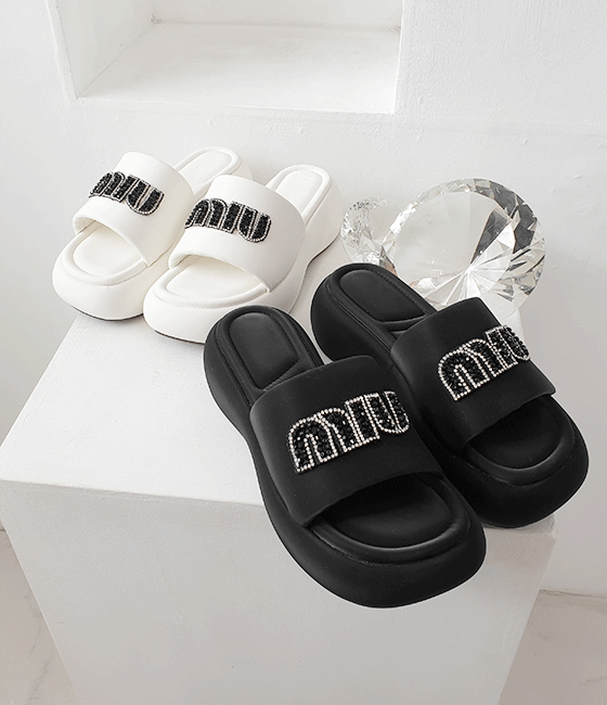 알파 큐빅 통굽 쿠션 슬리퍼